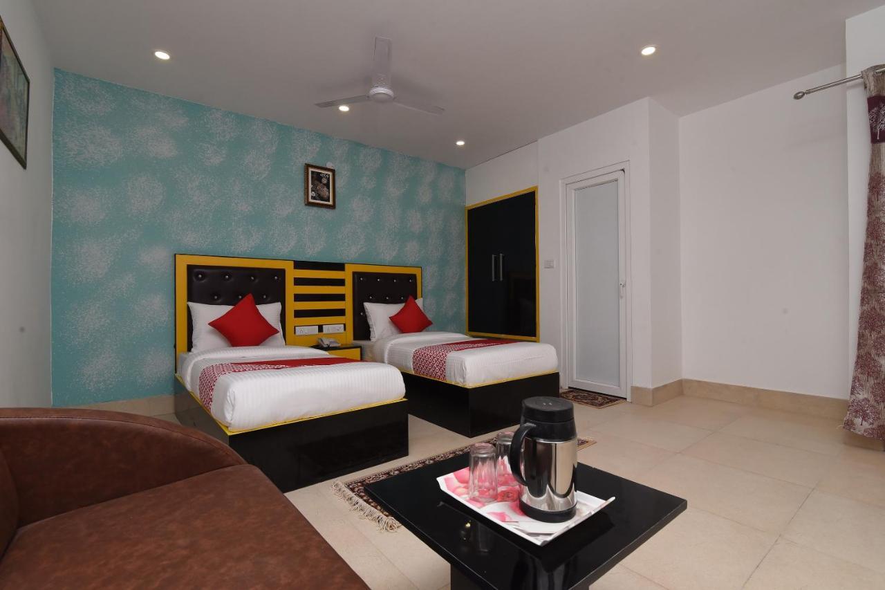 Capital O 13310 Noida Suites エクステリア 写真